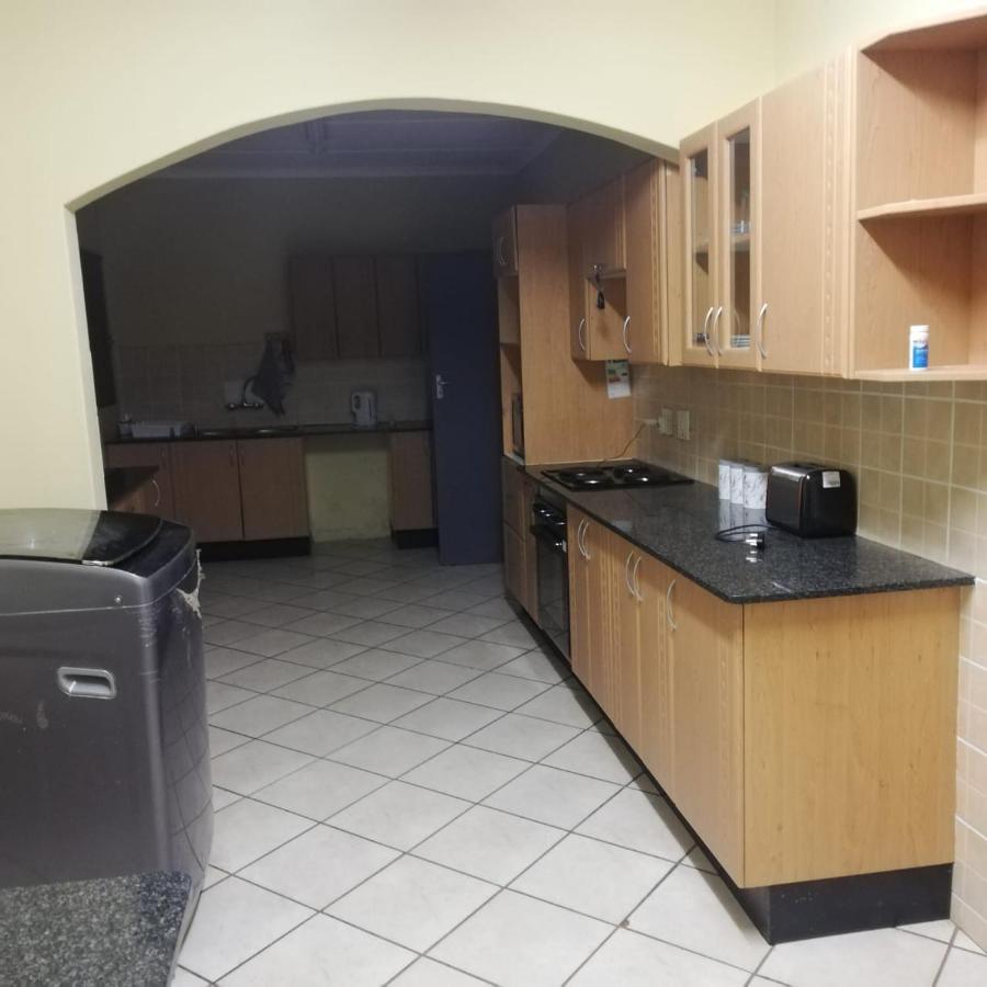 Mandulia Guest House 内尔斯普雷特 外观 照片