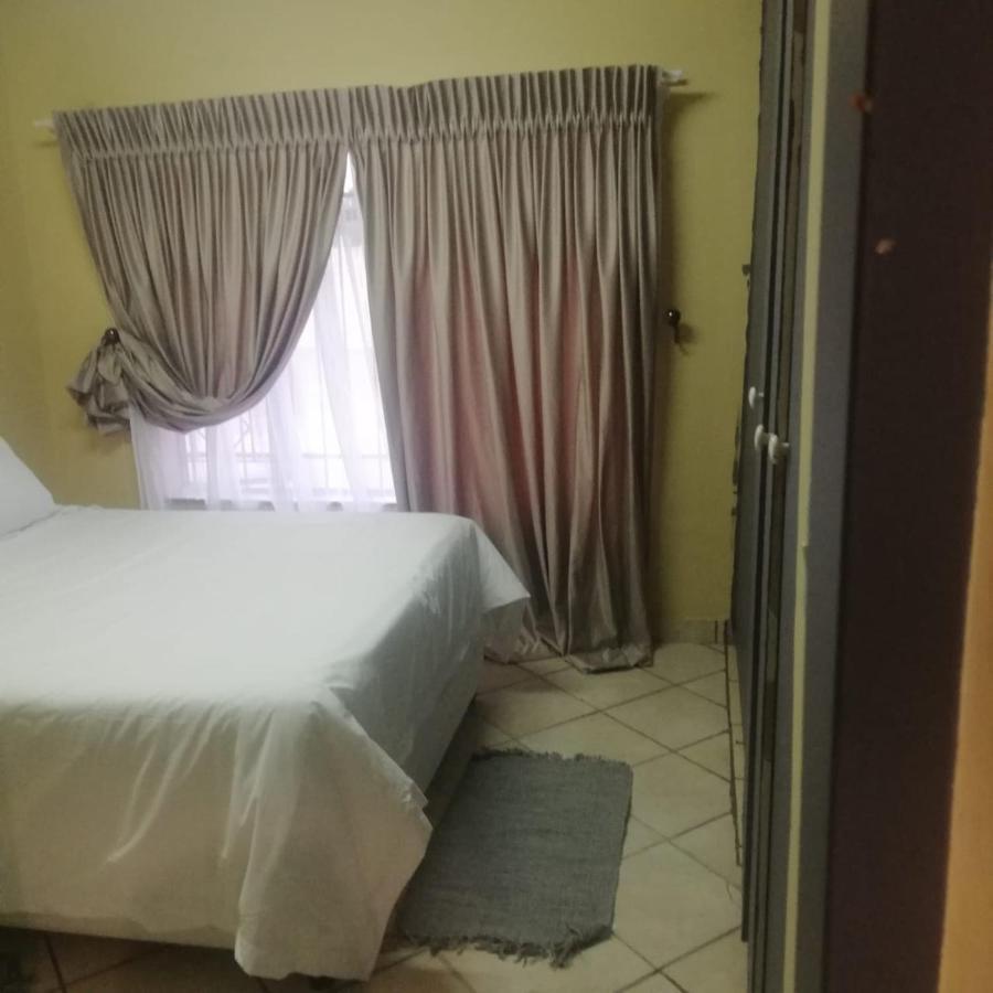 Mandulia Guest House 内尔斯普雷特 外观 照片