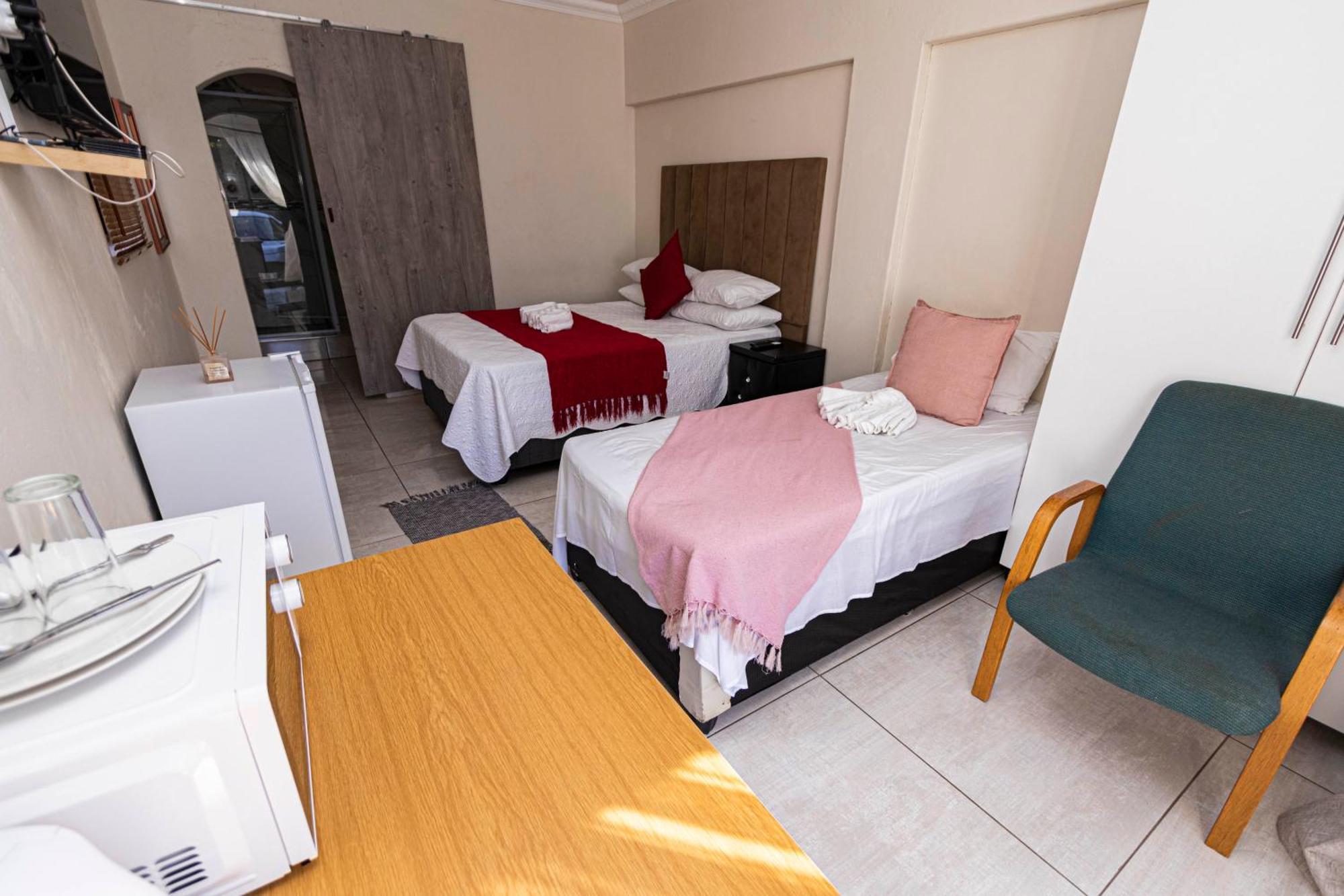 Mandulia Guest House 内尔斯普雷特 外观 照片
